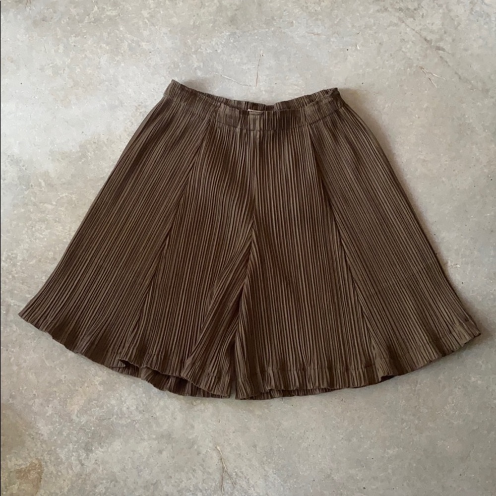 Issey Miyake Pleats Please shorts